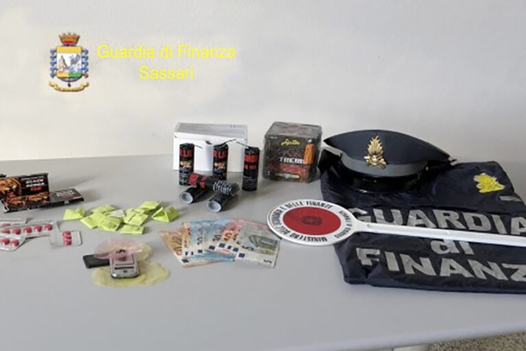 ozieri-droga-e-petardi-un-50enne-fermato-dalla-guardia-di-finanza
