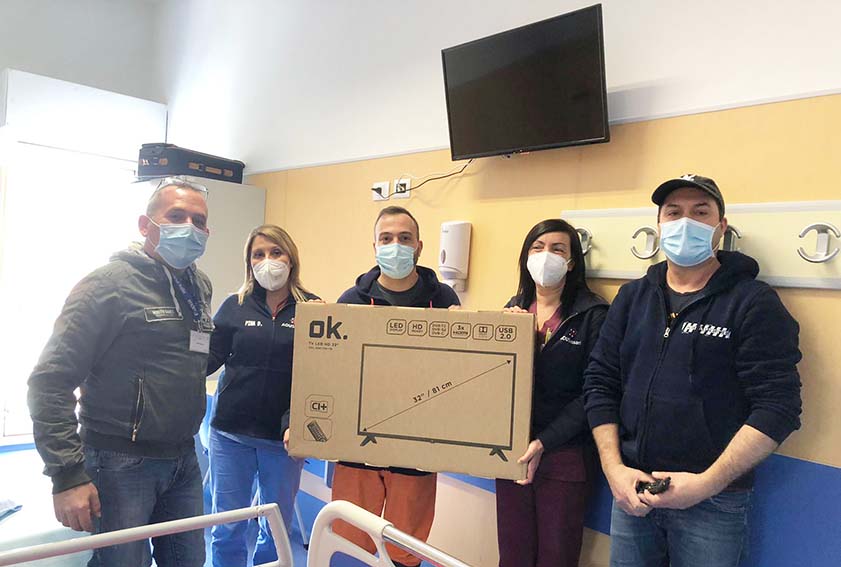 Sassari, 7 televisori per i degenti della Clinica chirurgica 1 Installazione dei televisori in Clinica chirurgica Sassari