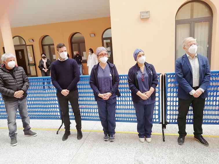 Inaugurato l'Hub vaccinale di Ozieri alla presenza dell'assessore Nieddu 6 Inaugurazione vaccinale 1