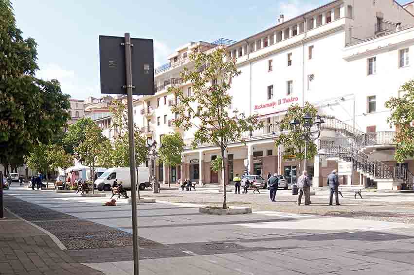 «A Ozieri siamo in zona rossa oppure no?» 1 Piazza Garibaldi Ozieri