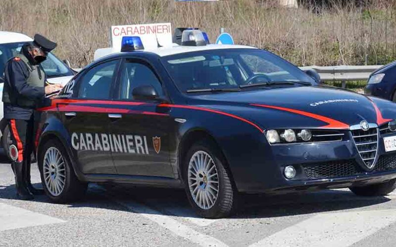 Mandas: sorpreso alla guida senza patente minaccia i Carabinieri