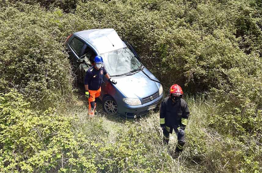 Finisce con l'auto in un canale, muore 35enne di Bottidda 1 Morto 35enne di Bottidda