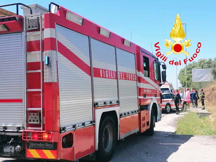 Sassari, auto fuori strada in via Domenico Millelire 3 Incidente stradale a Sassari via Domenico Millelire 3