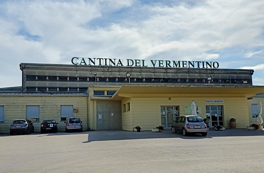 La Cantina del Vermentino di Monti premiata al Decanter di Londra con 3 medaglie 1 Cantina del Vermentino Monti