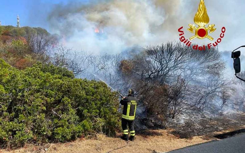 Incendio Monte Plebi Olbia