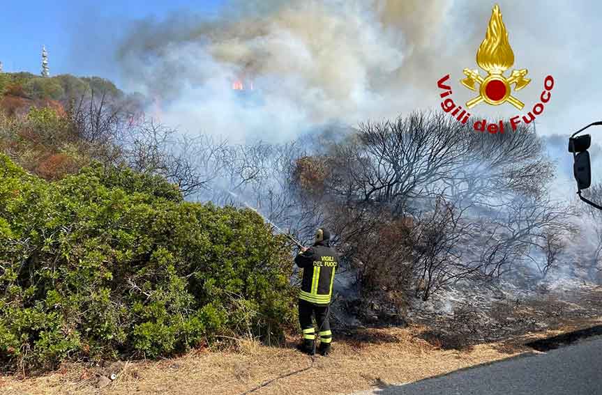 Incendio Monte Plebi Olbia