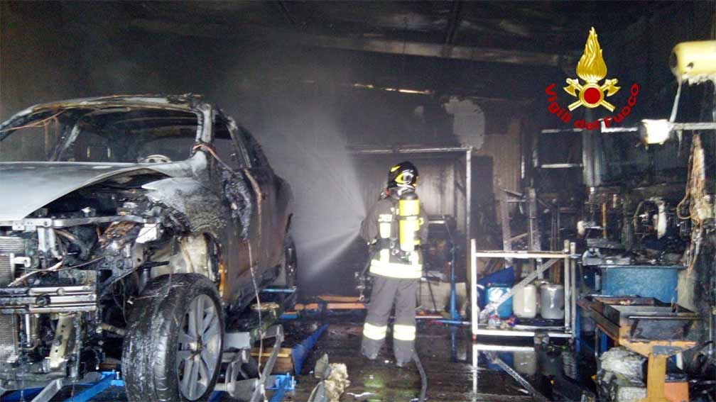 Incendio officina Sassari Agliadò