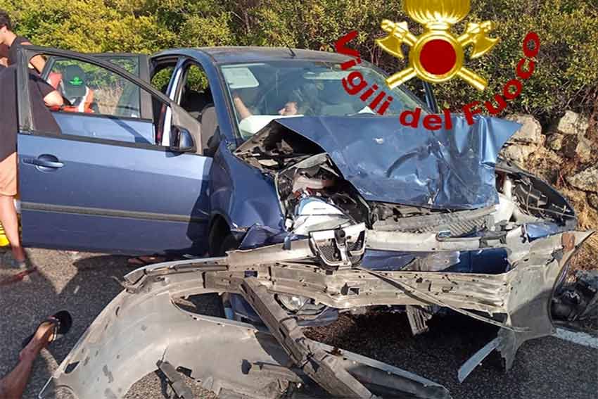 Scontro tra 6 auto sulla Statale 133 Palau-Santa Teresa: ferite sei persone 1 Incidente ss 133 Palau Santa Teresa