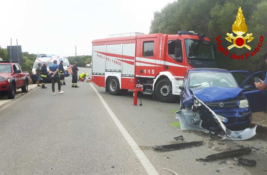 Incidente stradale a Stintino, una minorenne accompagnata in ospedale con l'elisoccorso 1 Incidente Stintino