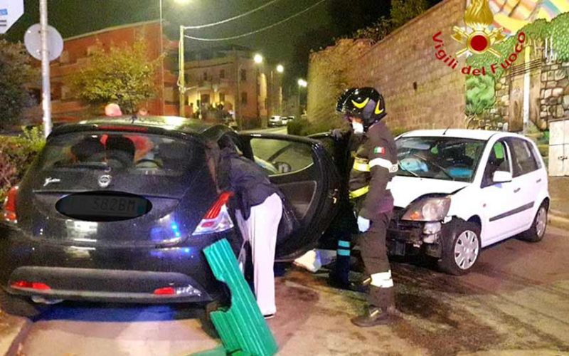 Incidente stradale Nuoro via Ragazzi 99