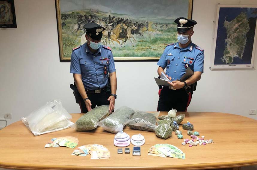 Olbia Marijuana e cocaina a Poltu Quadu