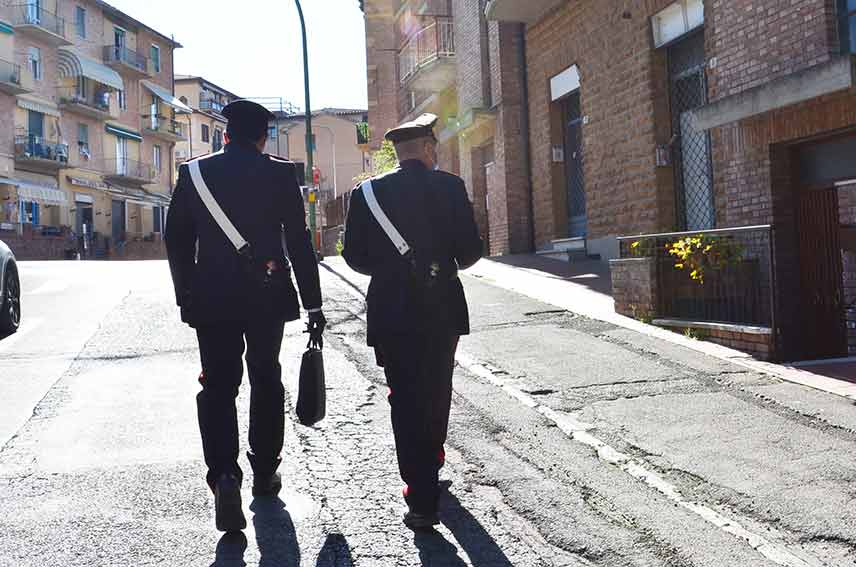 Carabinieri a piedi