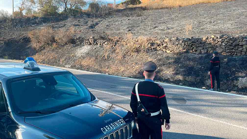 Ozieri: sorpreso mentre appicca un incendio, arrestato piromane 56enne 1 Incendio Ozieri arrestato piromane