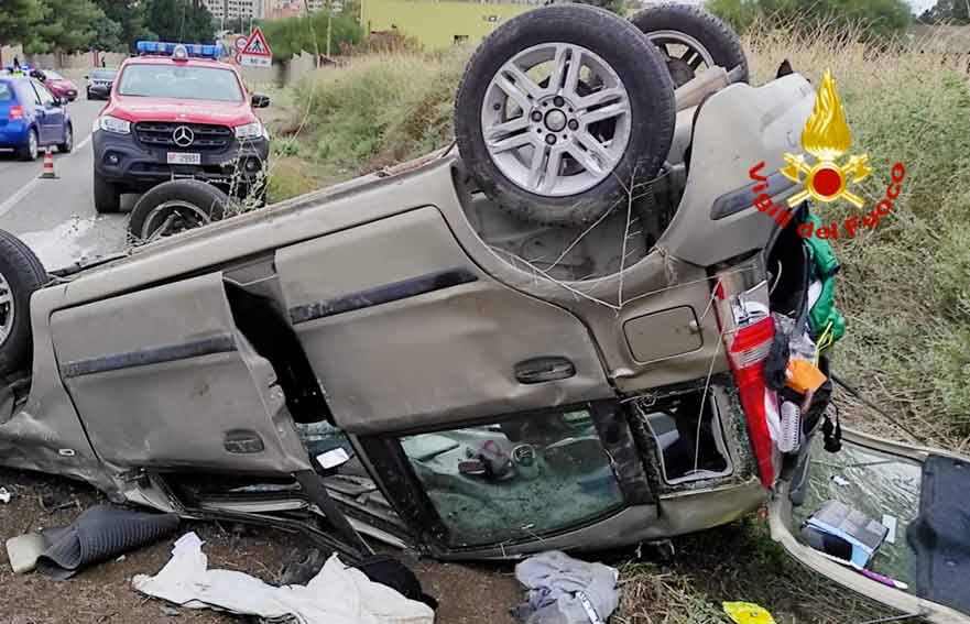 Quartu Sant'Elena, auto condotta da un 18enne si ribalta a Pitz'e Serra 1 Incidente SS 554 Quartu