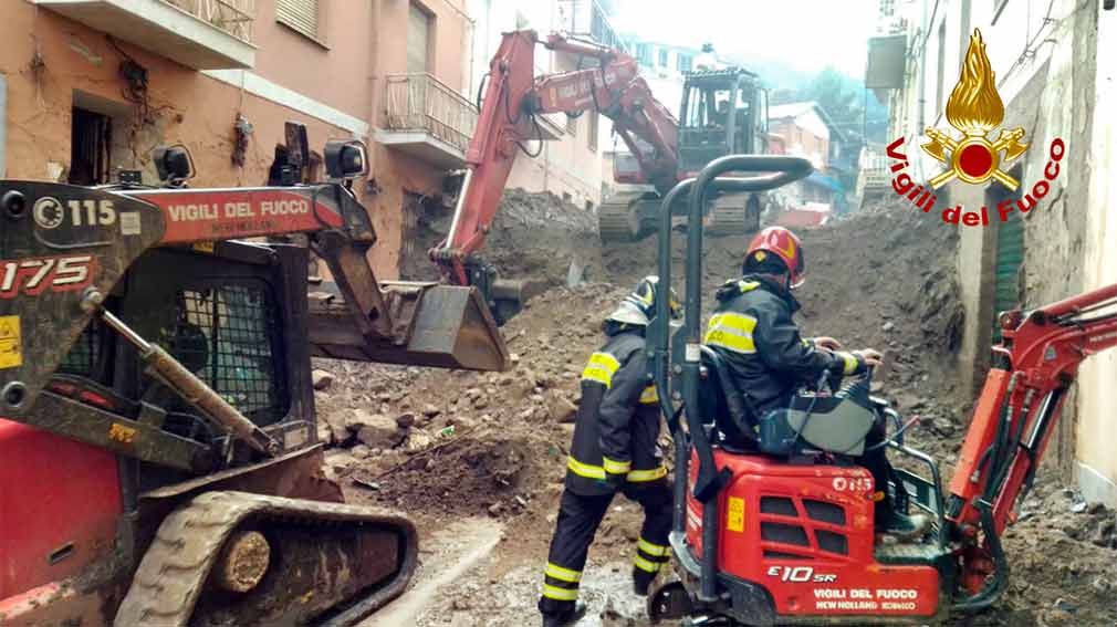 Alluvione Bitti Vigili del Fuoco