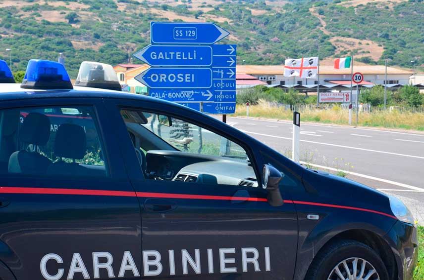 Carabinieri 2 arresti furto di vongole