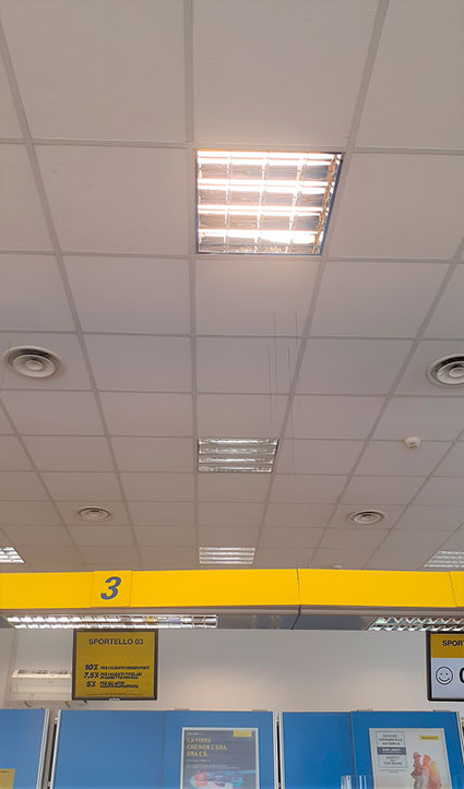 Poste italiane luc a LED