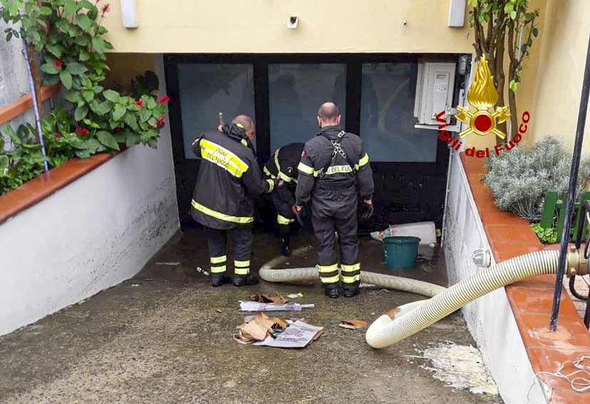 Maltempo nell'Oristanese, Vigili del Fuoco impegnati in diversi comuni 2 Maltempo nell'Oristanese