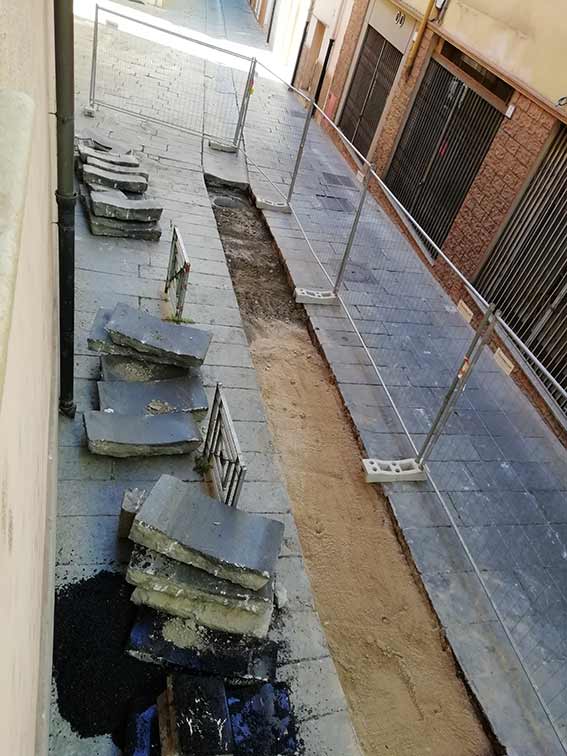 Ozieri, nuovo cedimento in via Umberto del lastricato in granito 4 Via Umberto Ozieri lavori mese di Giugno