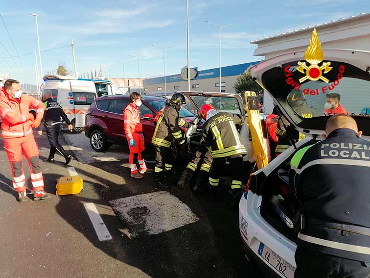 Incidente viale Marconi Cagliari