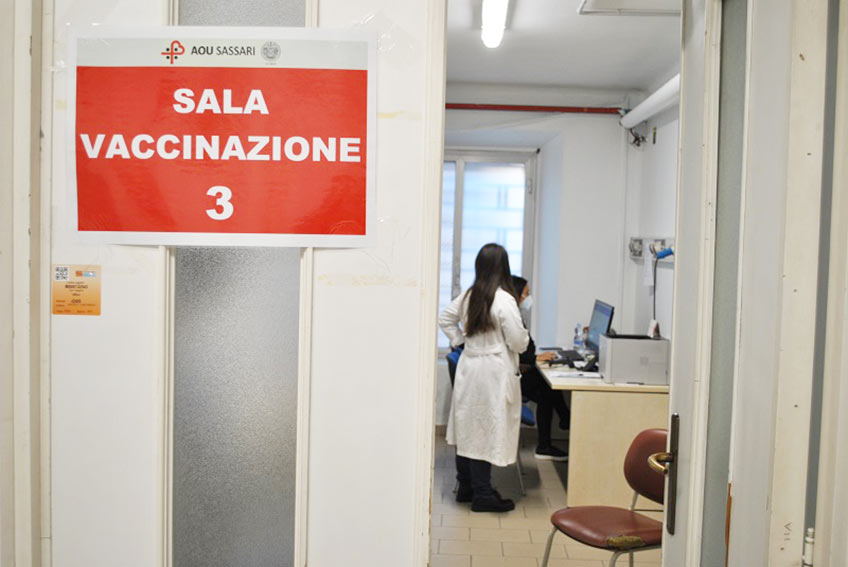 sala vaccinazioni Aou Sassari