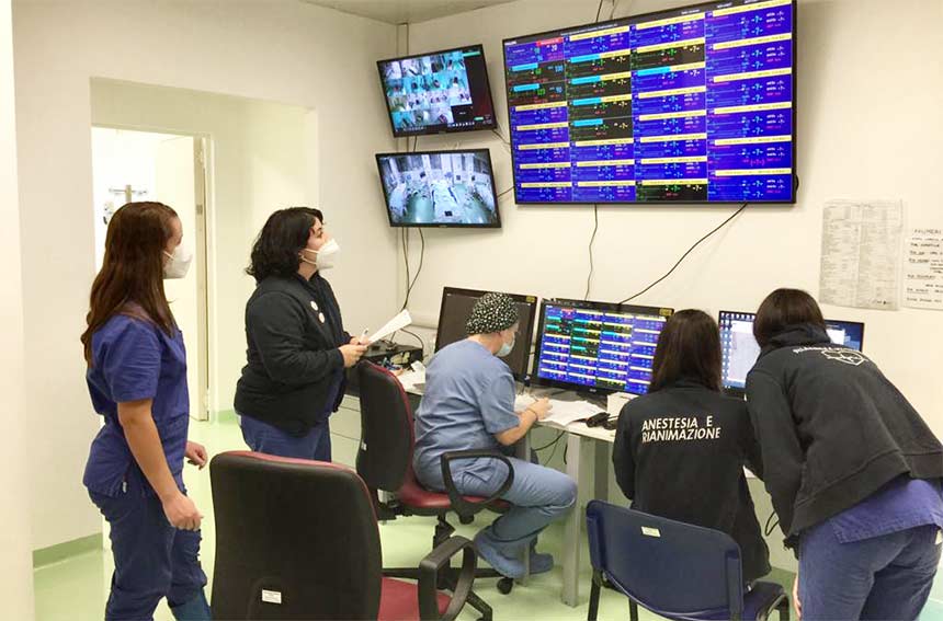 Crescono i casi Covid e l’Aou di Sassari riorganizza le attività 1 Nuova Terapia intensiva Aou Sassari Sala Controllo