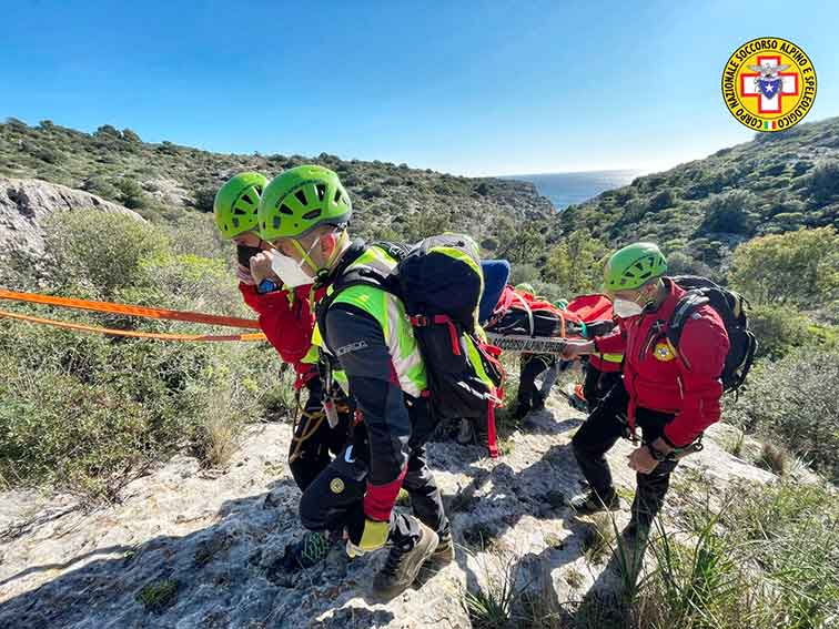 soccorso speleologo cagliari Sella del Diavolo