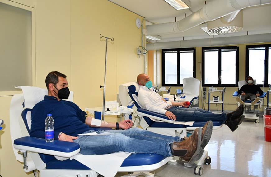 Carenza sangue, l'Asd Torres risponde all'appello dell'Aou Sassari 2 I mister e il presidente