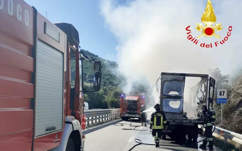 Incendio furgone 131 2