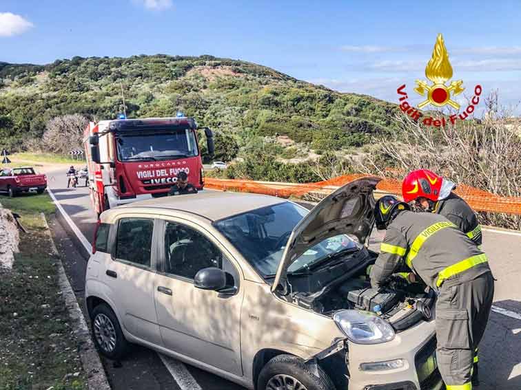 Cuglieri. Incidente a S’Archittu, auto si ribalta sulla statale 292 2 Incidente SArchittu Cuglieri 2