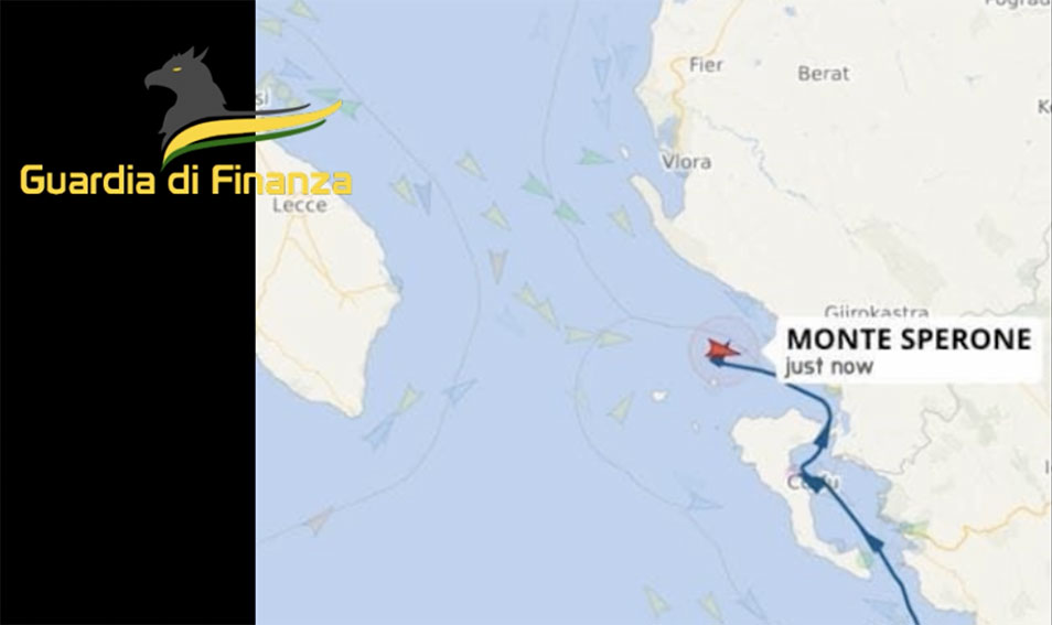Incendio traghetto a nord di Corfù, unità navali della Gdf salvano 243 persone 3 Isola Corfu Grecia