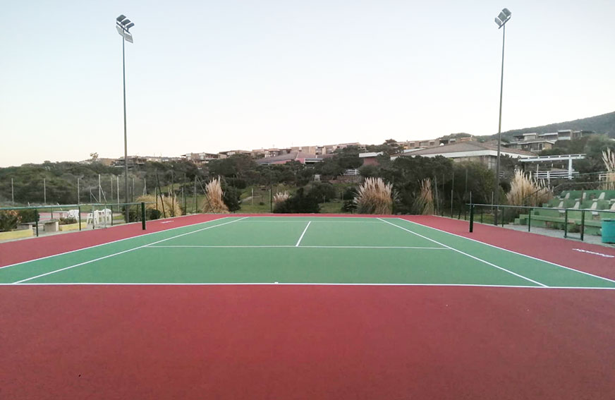 Campo tennis Capo Falcine Stintino