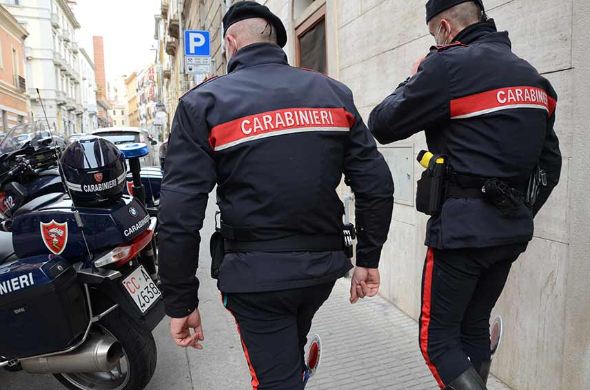 Minacce e violenze alla madre, allontanato di casa un 50enne di Arbus 1 Carabinieri a piedi