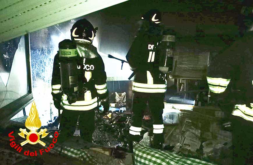 Incendio a Olbia, appartamento di una coppia di anziani in fiamme a Murta Maria 1 Incendio appartamento Murta Maria Olbia
