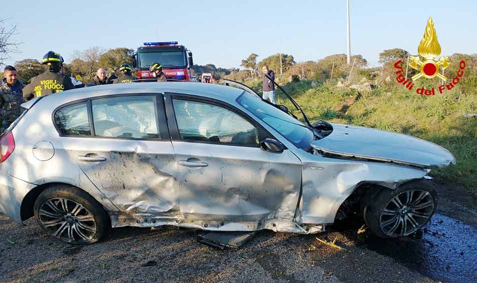 Incidente sulla Ittiri-Romana, ferito un automobilista 3 Incidente Ittiti Romana