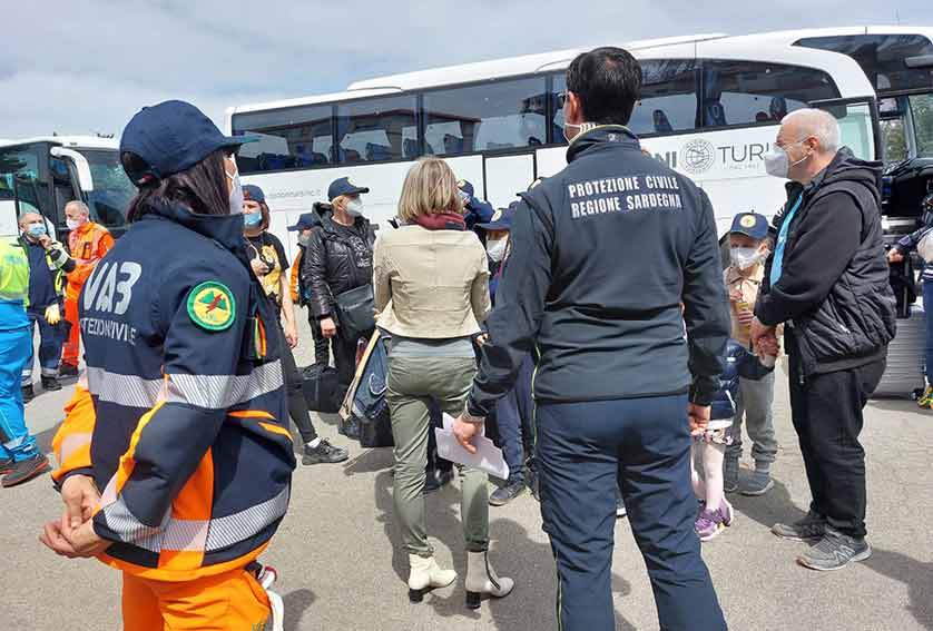 Accolti in Sardegna dalla Protezione civile regionale 92 profughi ucraini 2 Profughi Ucraina in sardegna
