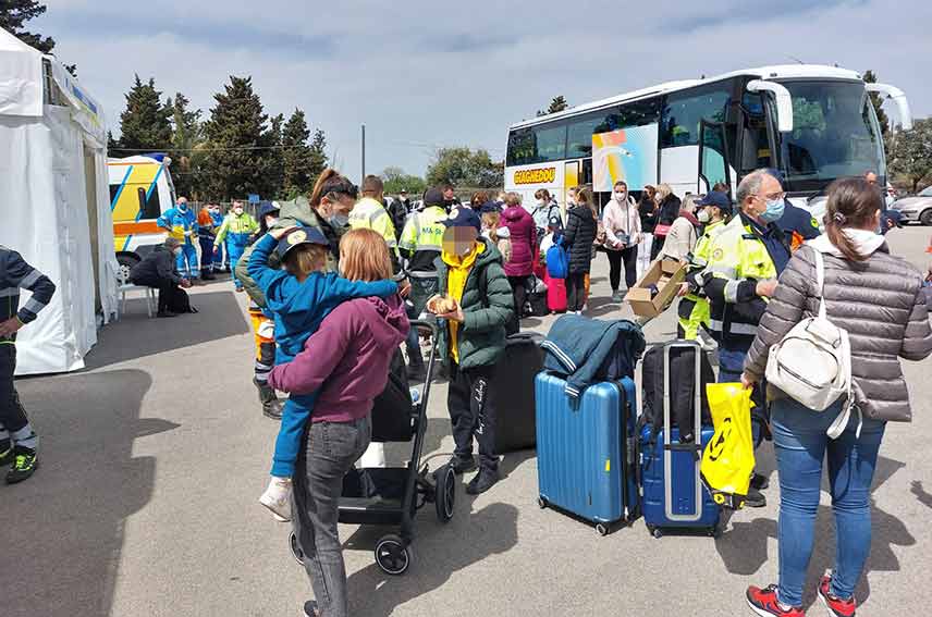 Accolti in Sardegna dalla Protezione civile regionale 92 profughi ucraini 1 Profughi sardegna Ucraina 3