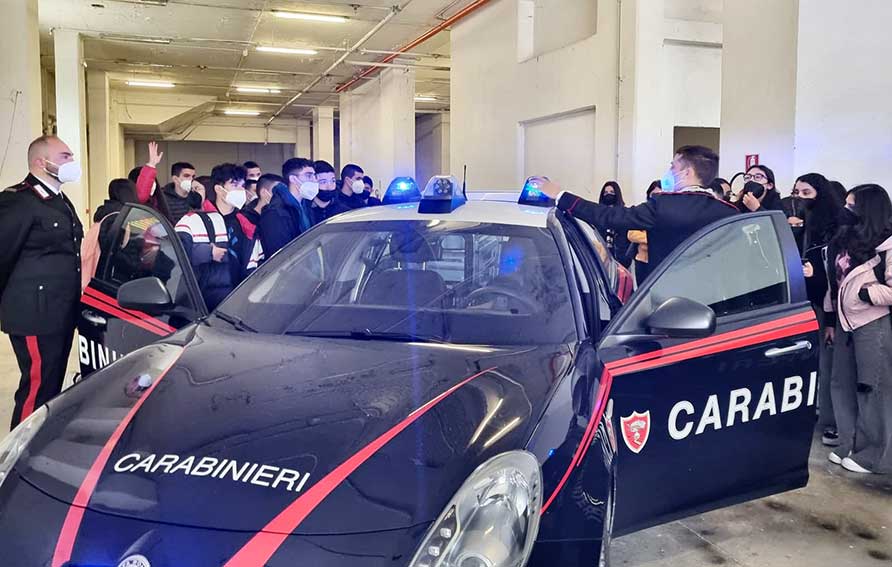 Studenti Segni Bono Carabinieri