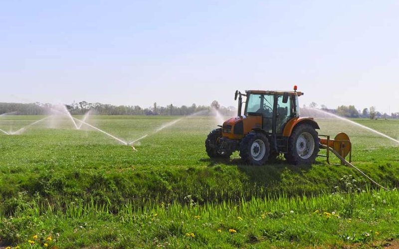 Trattore azienda agricola