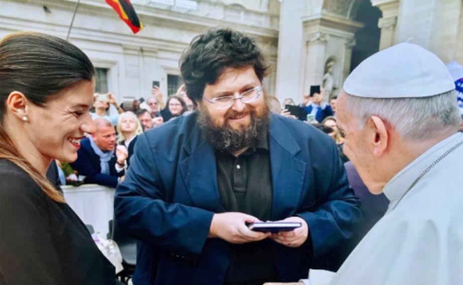 Il Papa consacrerà la Russia e l'Ucraina al Cuore Immacolato di Maria. Adinolfi (Pdf): «Gesto carico di significato» 1 adinolfi Papa