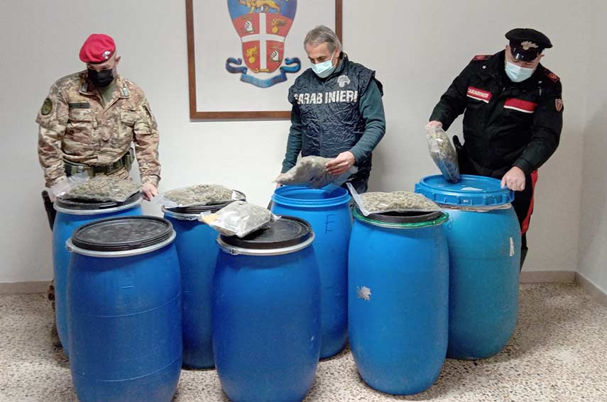 marijuana bonorva arrestato giovane Burgos