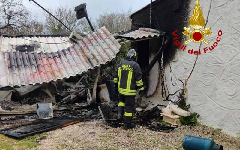 Incendio baracca Cheremule