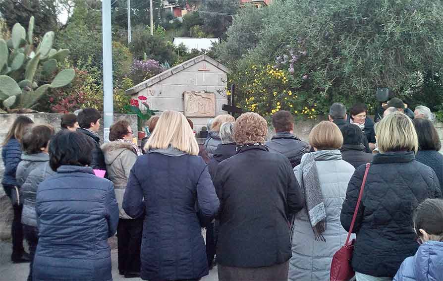 Ozieri. Via Crucis, venerdì 8 la processione verso il Colle di Monserrato 1 Ozieri Via Crucis Monserrato 2017