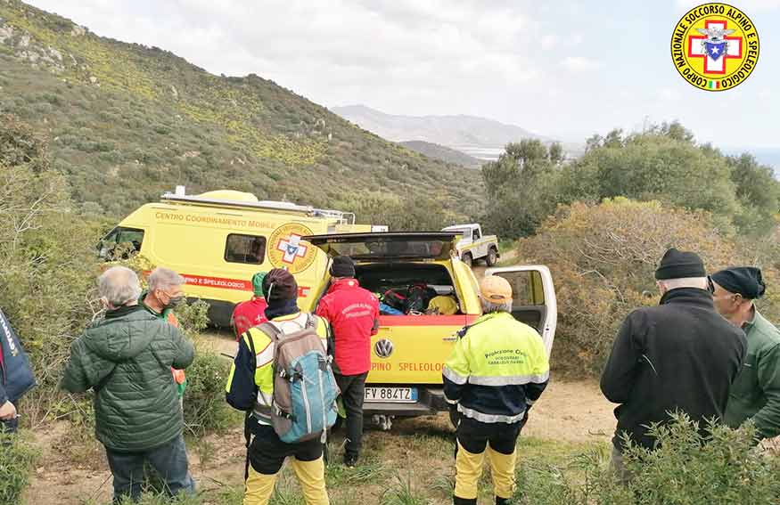 Anche il Soccorso Alpino e Speleologico impegnato nelle ricerche dell'uomo scomparso a Castiadas 1 castiadas soccorso alpino e speleologico