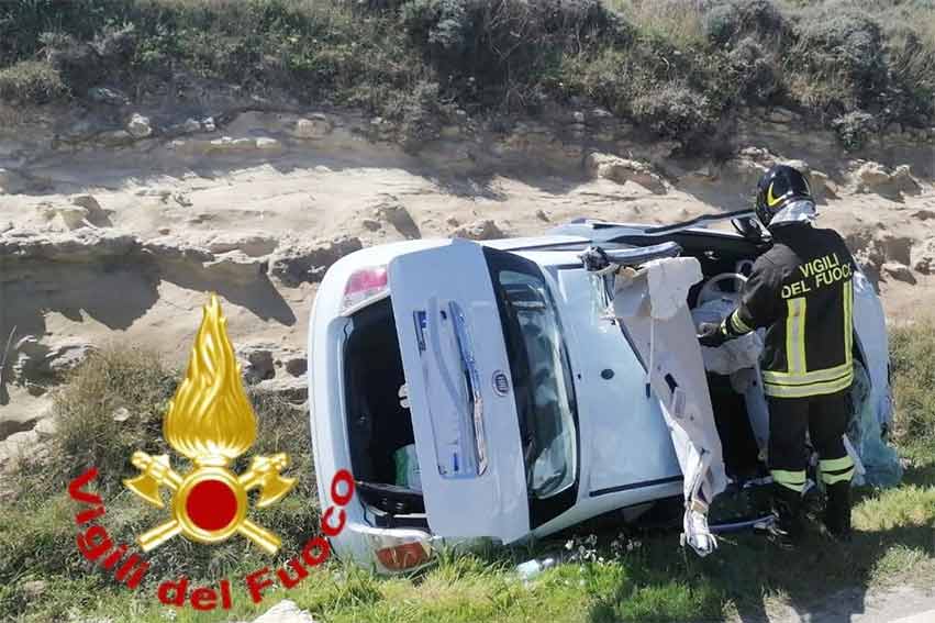 Porto Torres, incidente sulla provinciale 81: interviene l'elisoccorso 1 incidente sp 81 Porto Torres