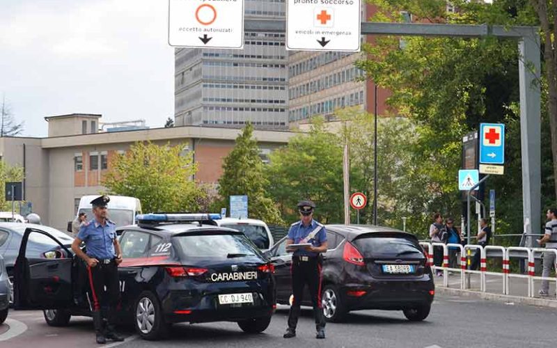 Carabinieri ospedale Cagliari