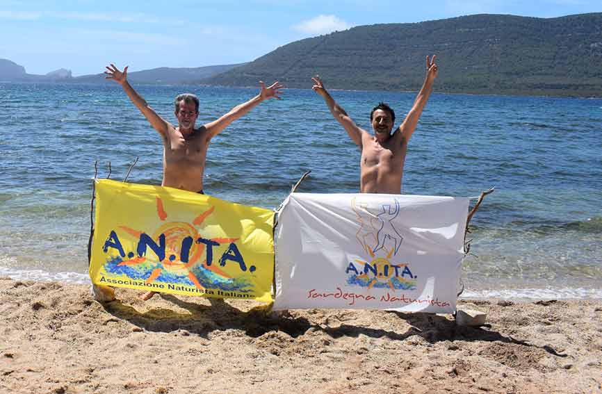 Spiaggia nudisti Alghero Baia delle Ninfe