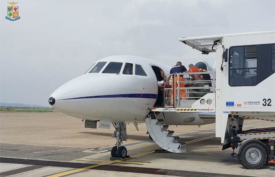 Volo salvavita neonata Cagliari Roma