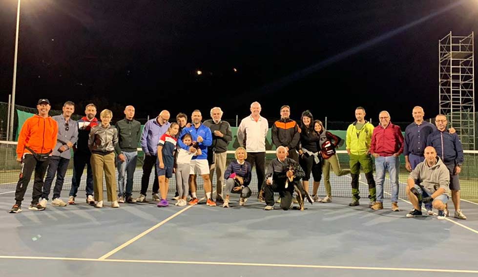 Foto dinsieme del Tennis Club Ozieri
