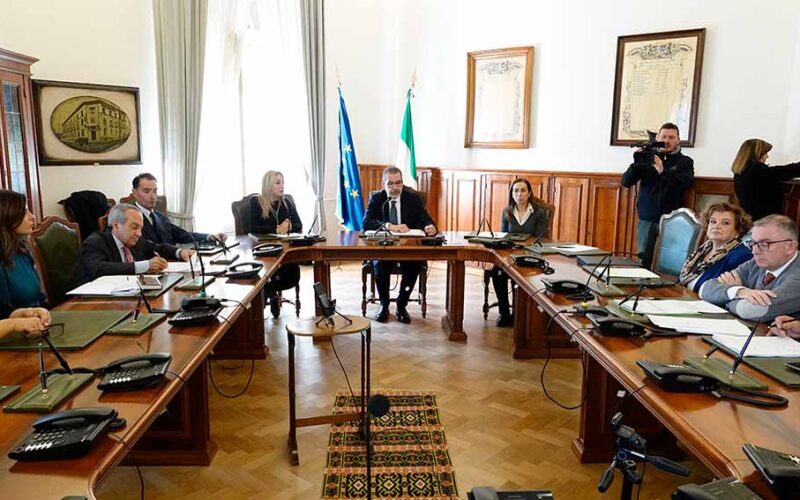 Nuoro incontro preffetto e assessore Sassat